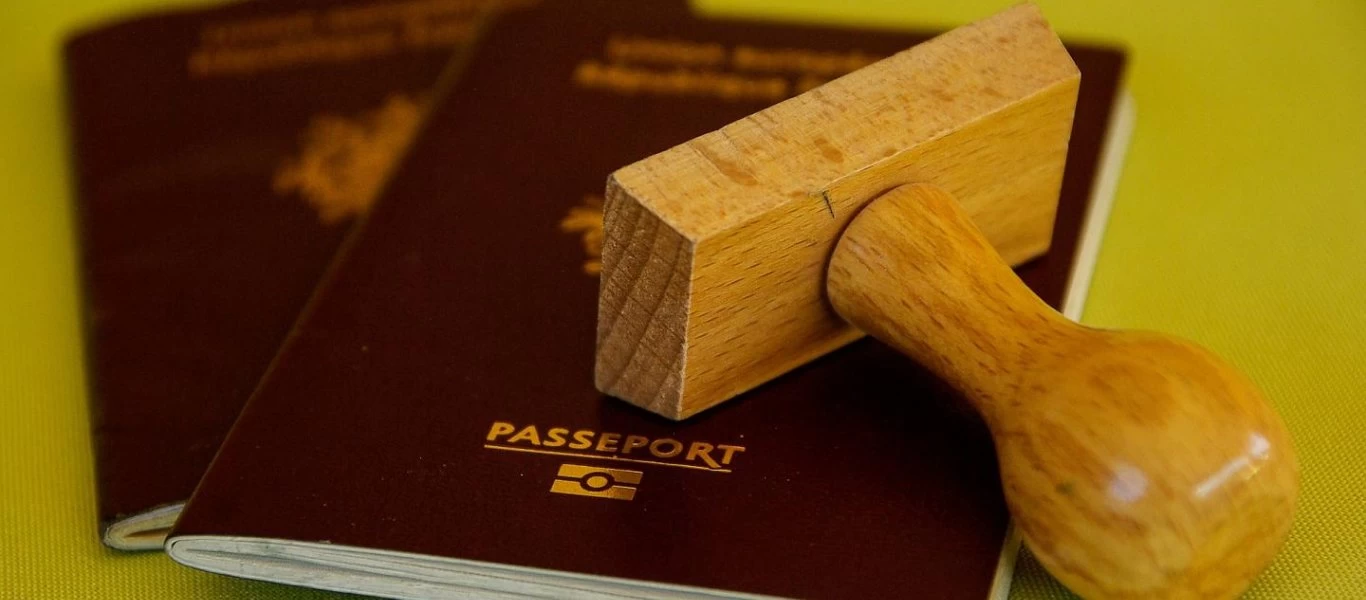 Μάλτα: Αίτηση για διαβατήριο μόνο αν ζήσεις πρώτα στη χώρα